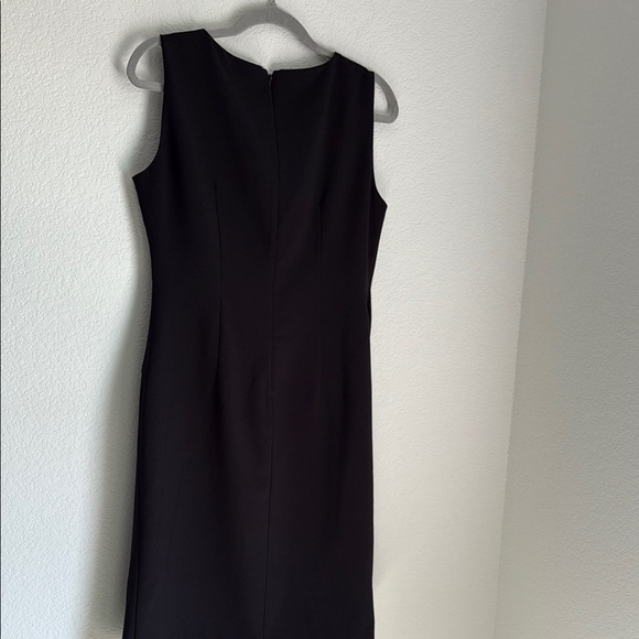 Evan Picone Black Sleeveless Sheath Midi Dress - Picture 10 of 11